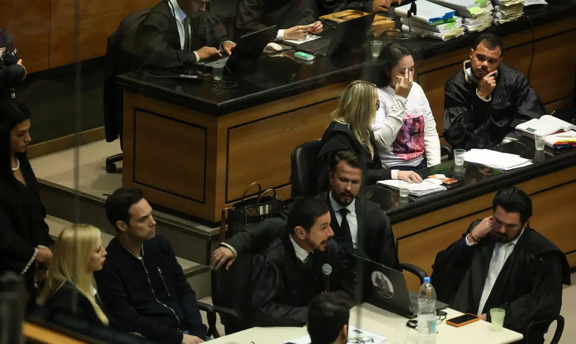 Caso Henry: celular da babá levou polícia a descobrir agressões