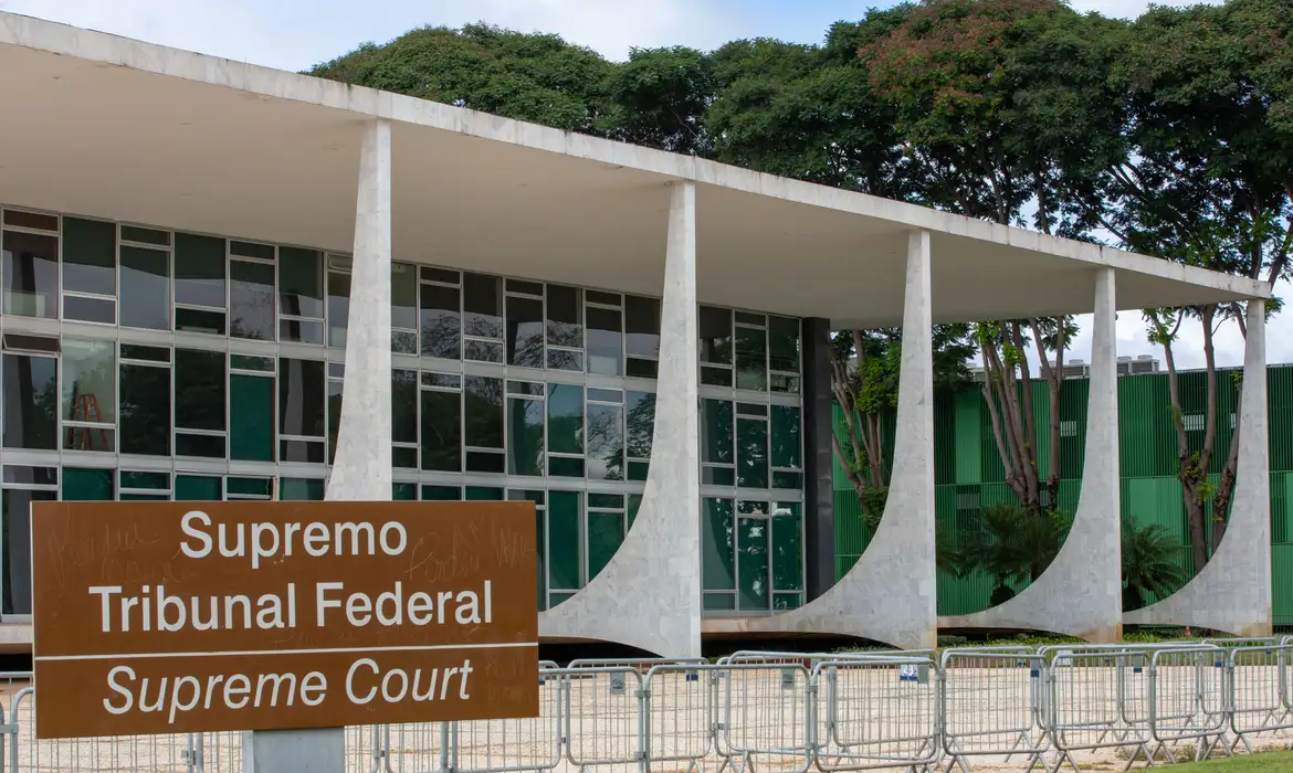 STF tem 5 votos para liberar pagamento de penduricalhos retroativos