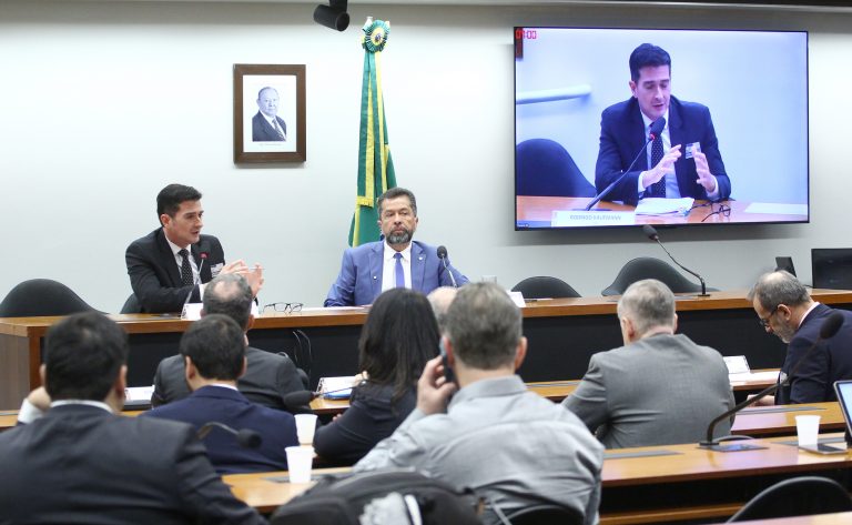 Projeto que cria Política de Proteção ao Produtor Rural gera divergência