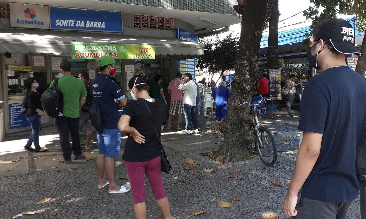 Justiça proíbe plataforma de aposta esportiva que operava no Rio